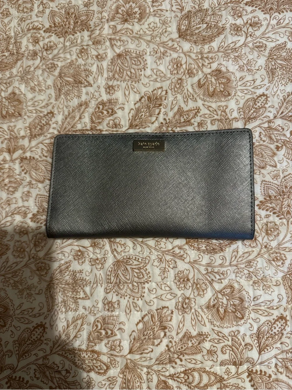 kate spade Metallic Gray Saffiano Leather Continental Wallet